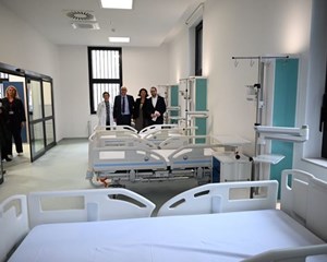 Gradonačelnik obišao novoobnovljenu zgradu Odjela psihogerijatrije Klinike za psihijatriju Vrapče
